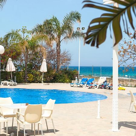 Villa Oasis Pernera Kültér fotó