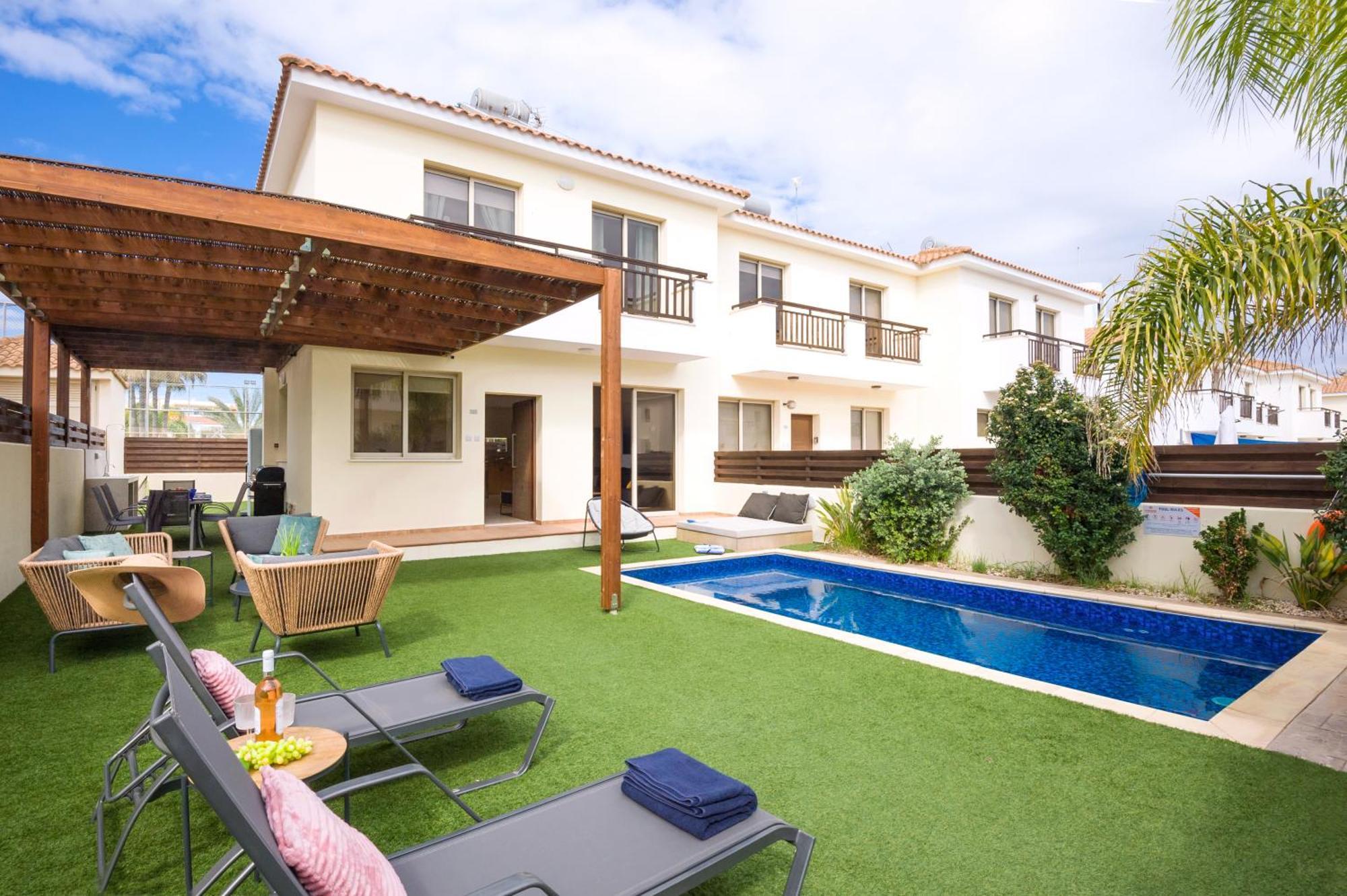 Villa Oasis Pernera Kültér fotó