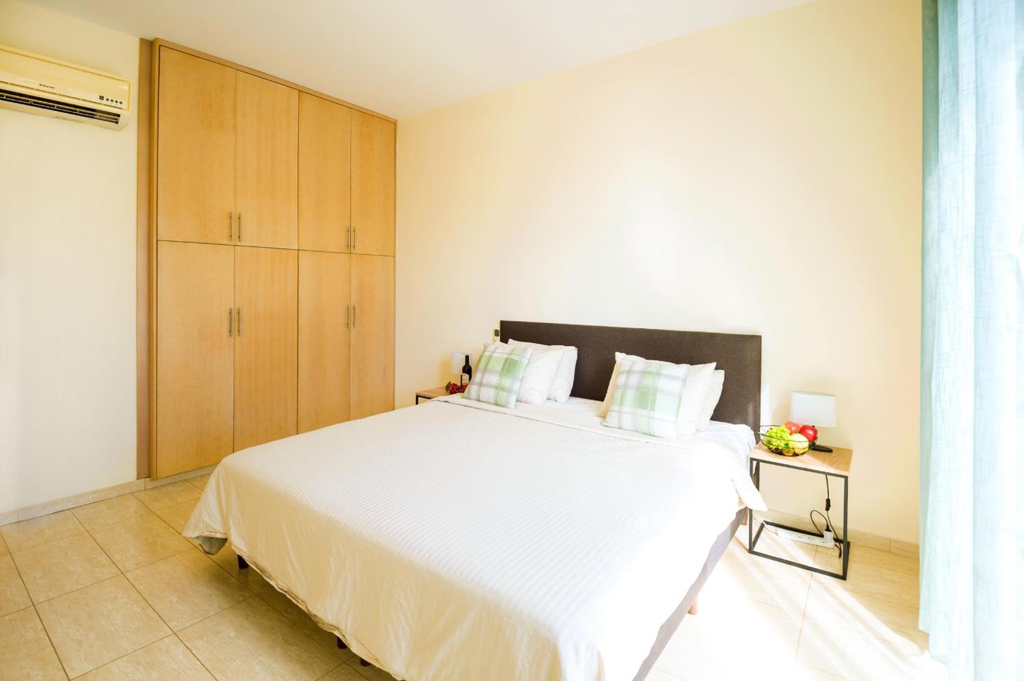 Villa Oasis Pernera Kültér fotó