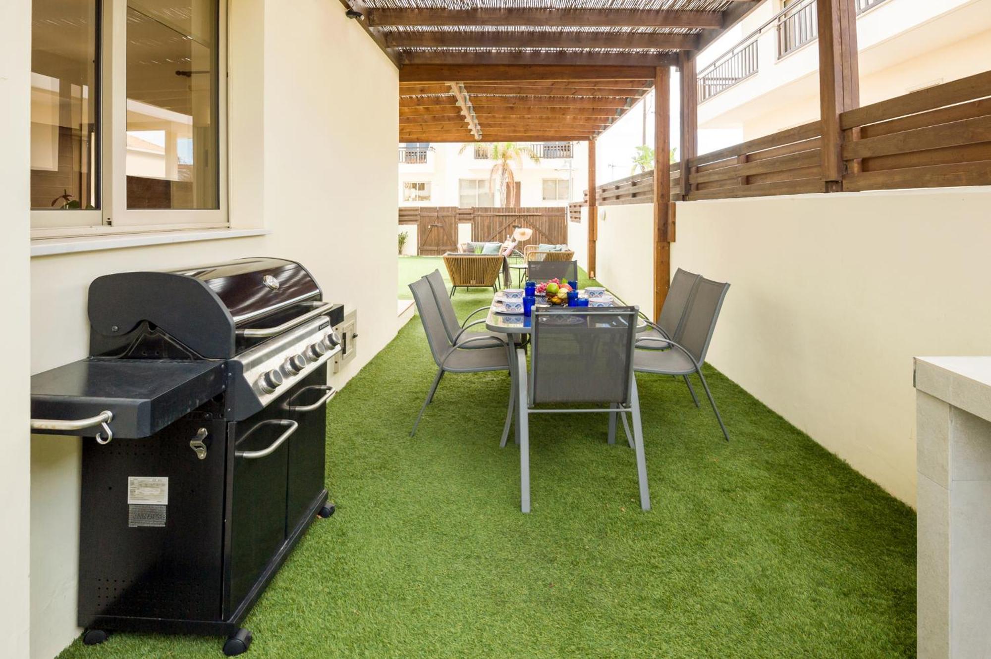 Villa Oasis Pernera Kültér fotó