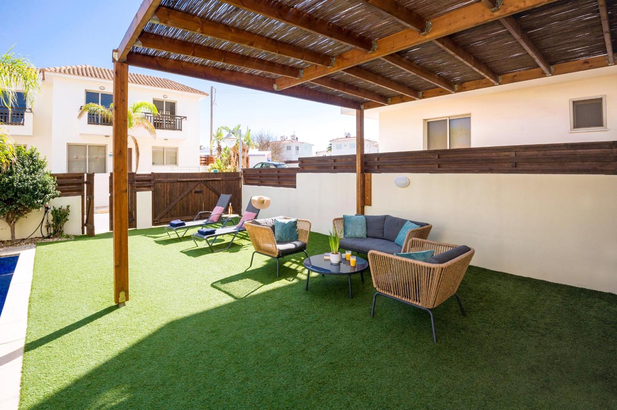 Villa Oasis Pernera Kültér fotó